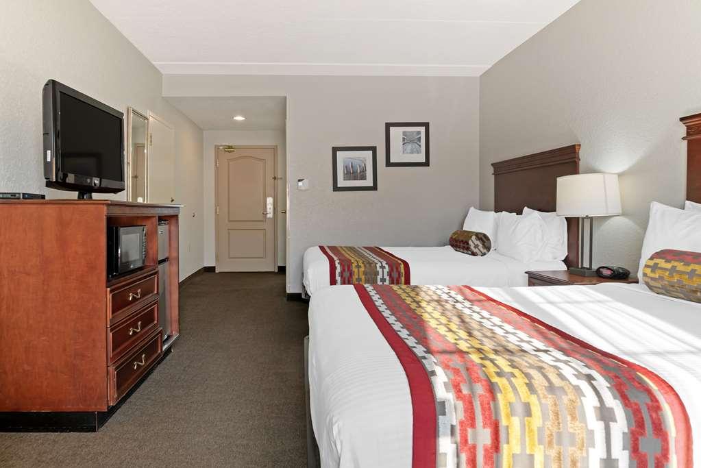 Best Western Executive Inn & Suites Grand Rapids Room photo