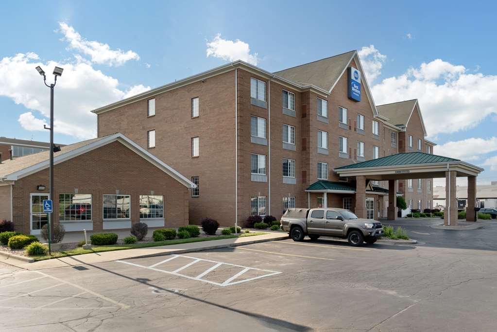 Best Western Executive Inn & Suites Grand Rapids Exterior photo