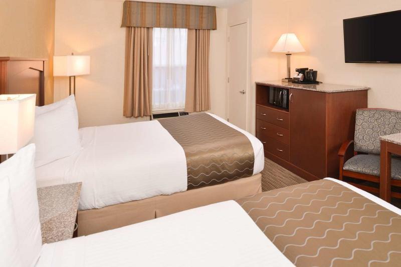 Best Western Executive Inn & Suites Grand Rapids Exterior photo